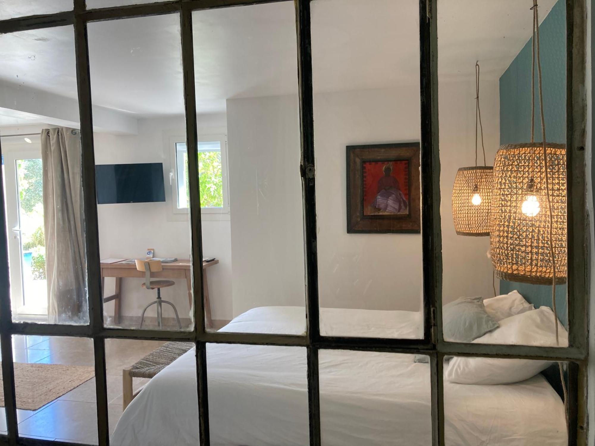 Castel'Lodge Le Beausset Ngoại thất bức ảnh